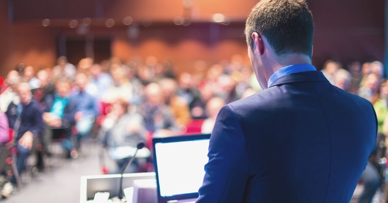 speaker business conference presentation audience hall | Exhibitorlive Conference 2020