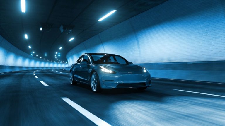 discover-the-tesla-tunnel-las-vegas-160-mph-conventions